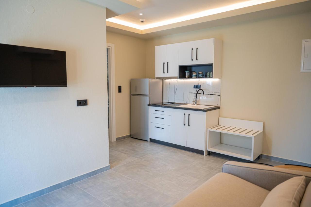 Fay Suites Флогіта Екстер'єр фото