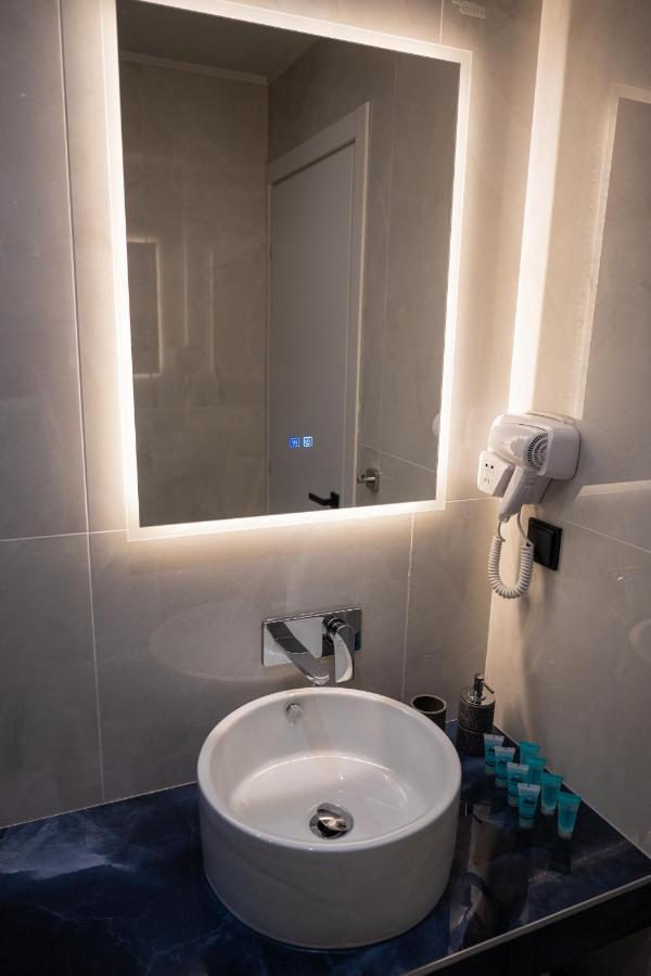 Fay Suites Флогіта Екстер'єр фото
