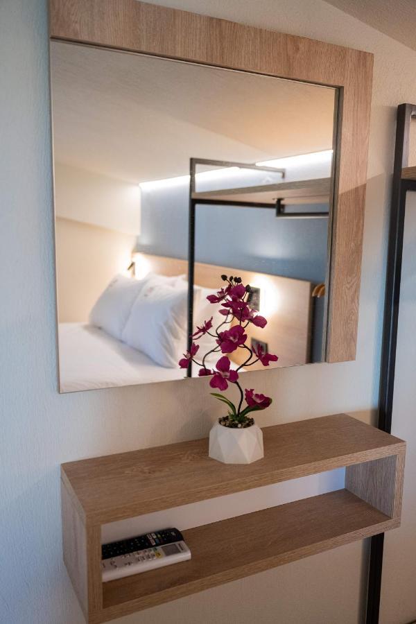 Fay Suites Флогіта Екстер'єр фото