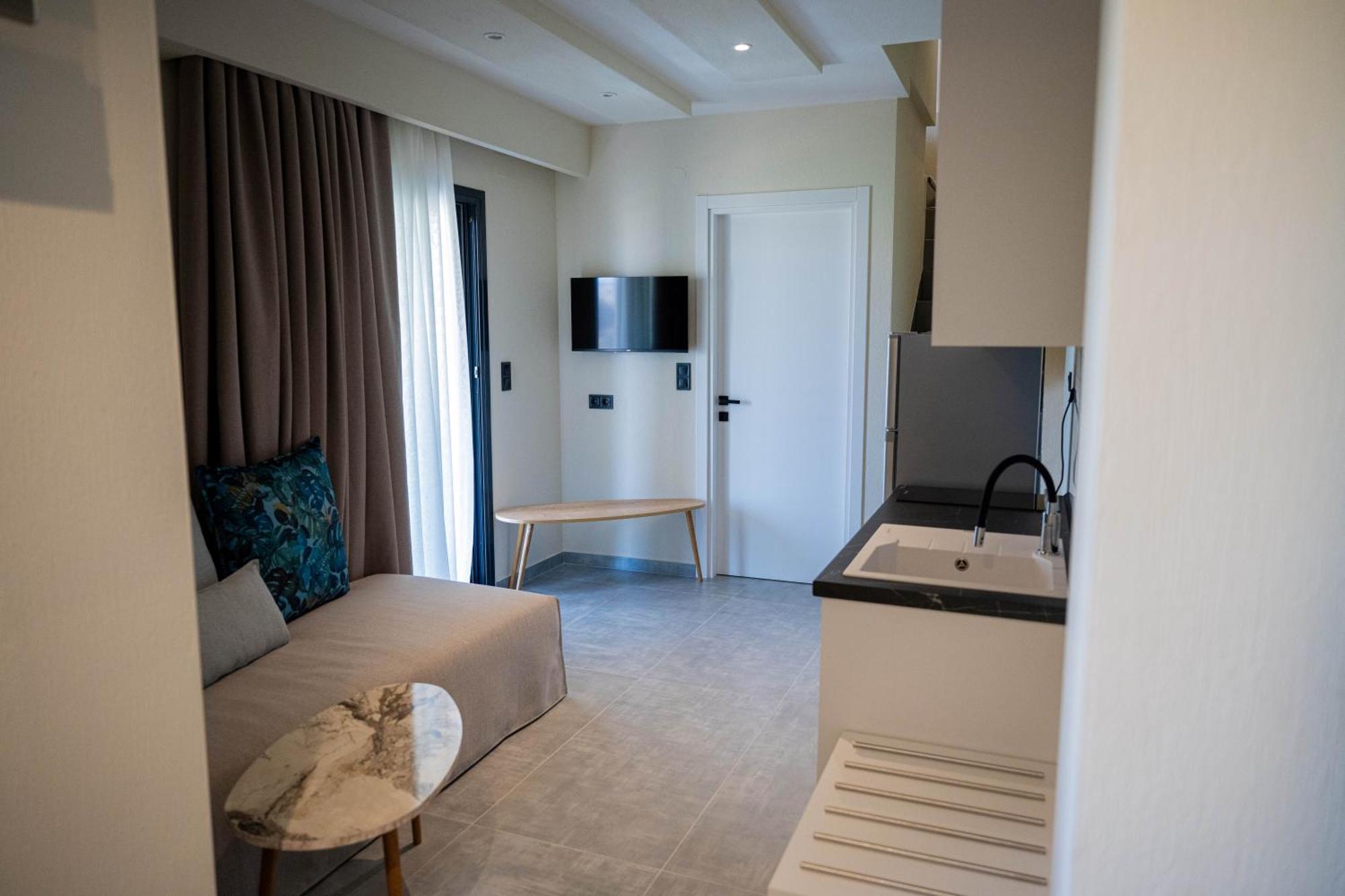 Fay Suites Флогіта Екстер'єр фото